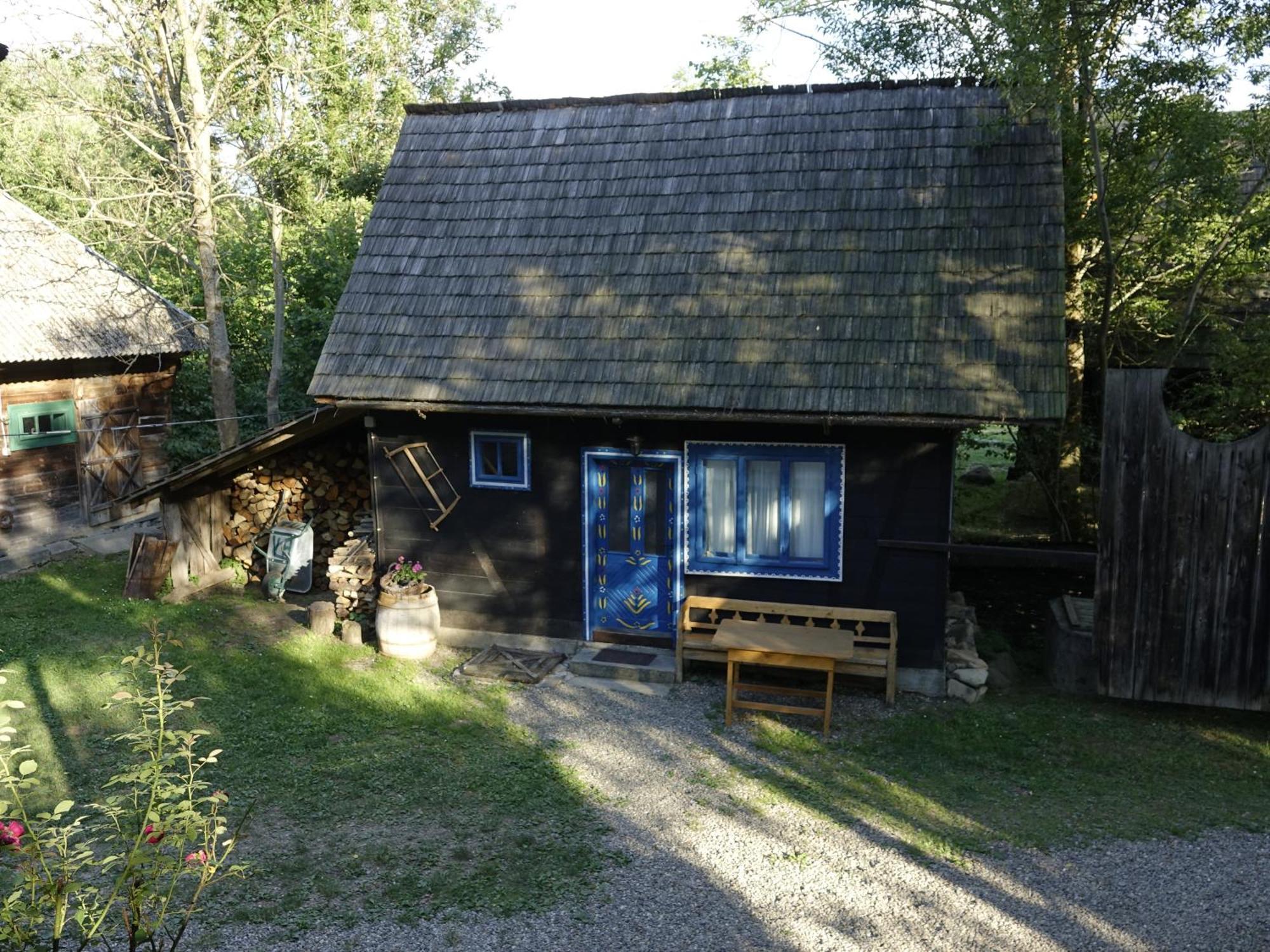 The Village Pension Bréb Kültér fotó
