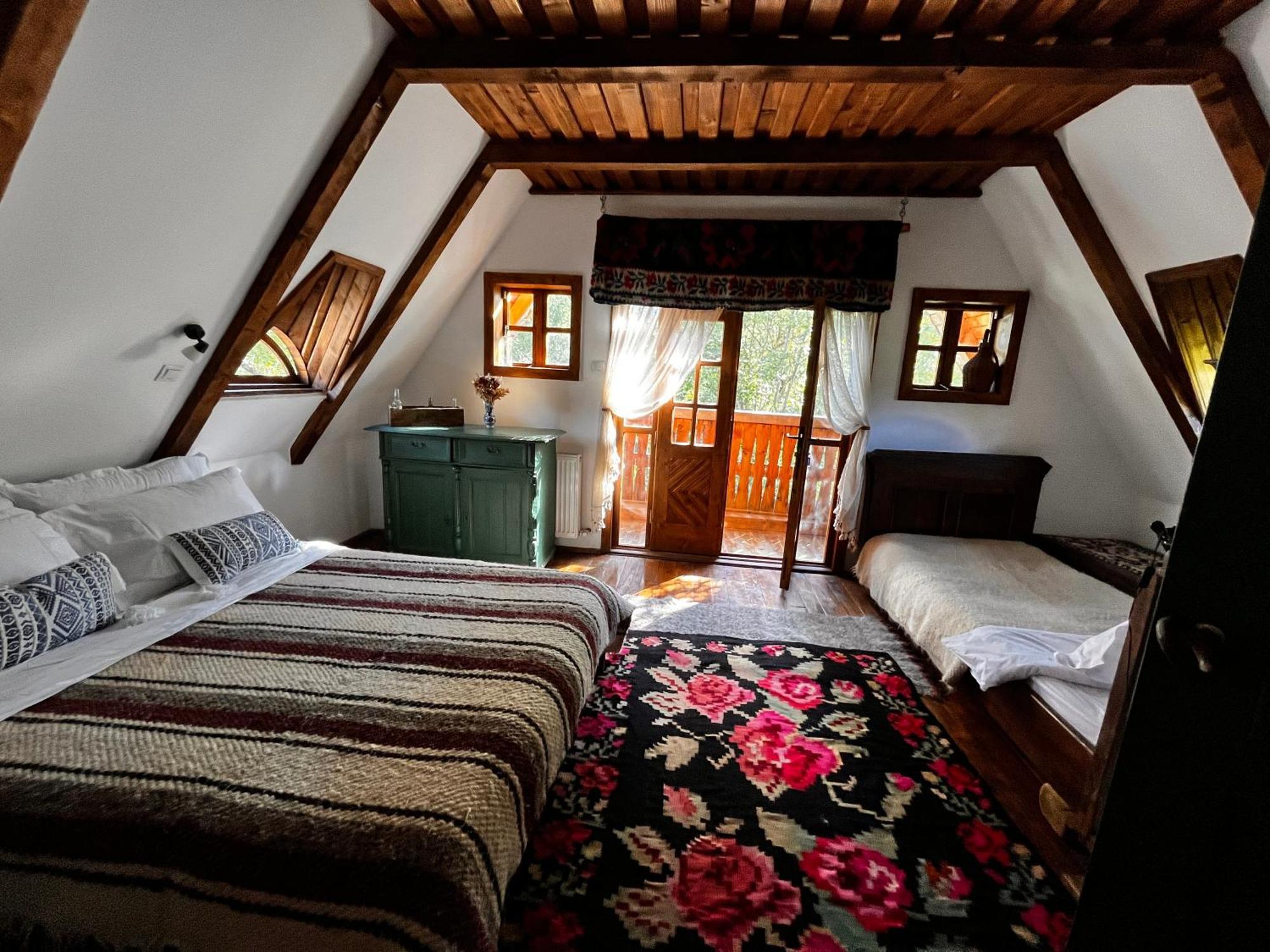 The Village Pension Bréb Kültér fotó