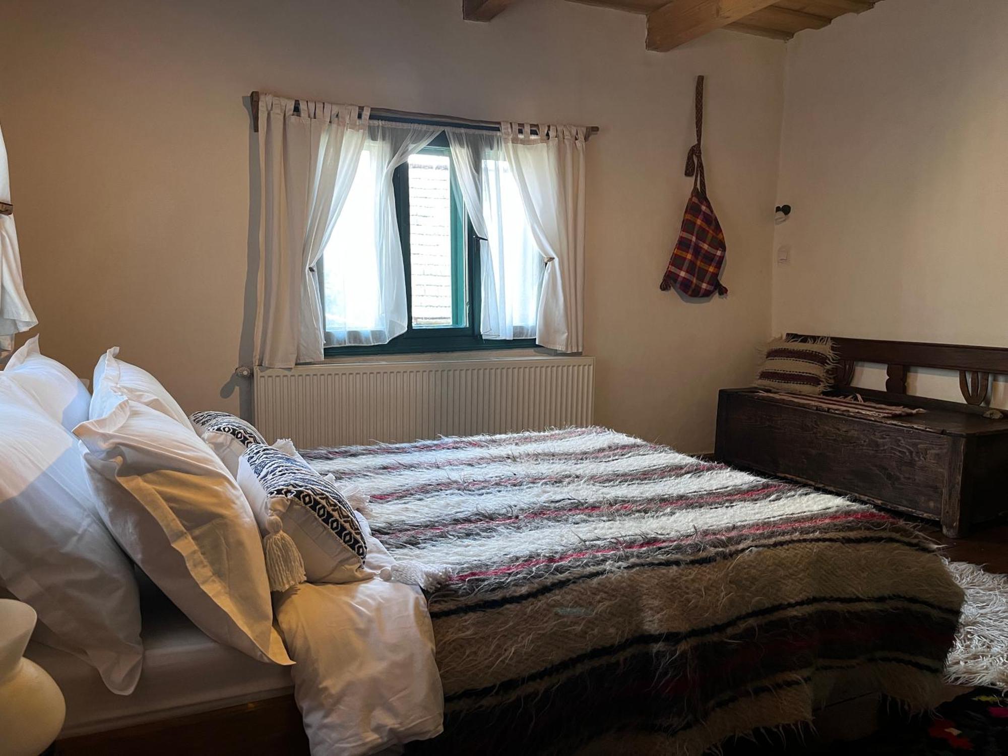 The Village Pension Bréb Kültér fotó